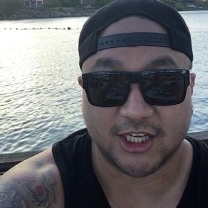 Meet your Posher, James